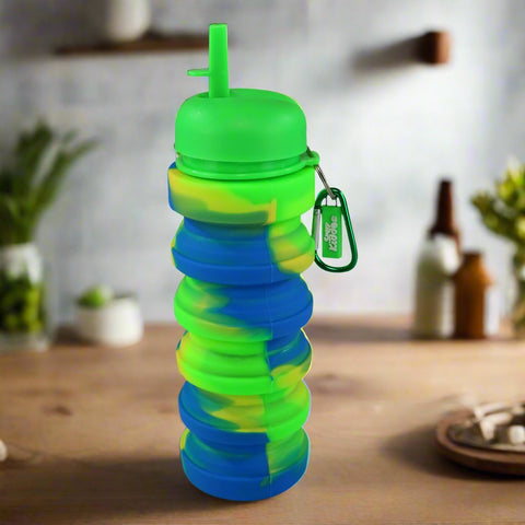 Image of Smily Kiddos Silicone Expandable & Foldable Water Bottle Green
